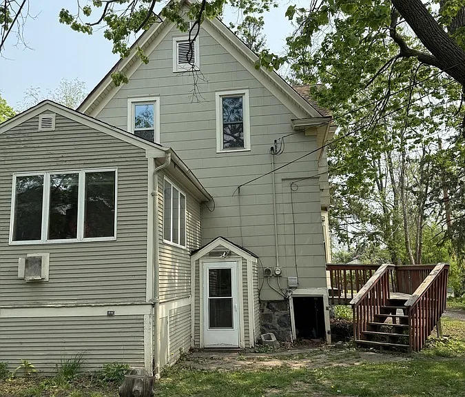 423 N 16th Ave E — Photo 13