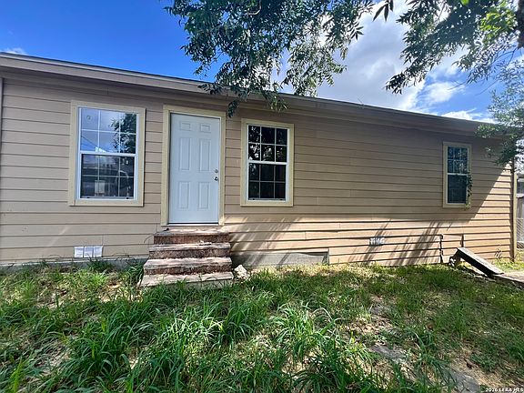 4th image of 222 GOLDEN CROWN DR