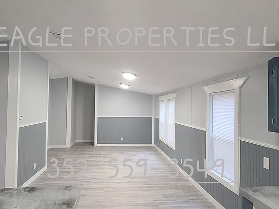4th image of 429 SE Bennie Ln