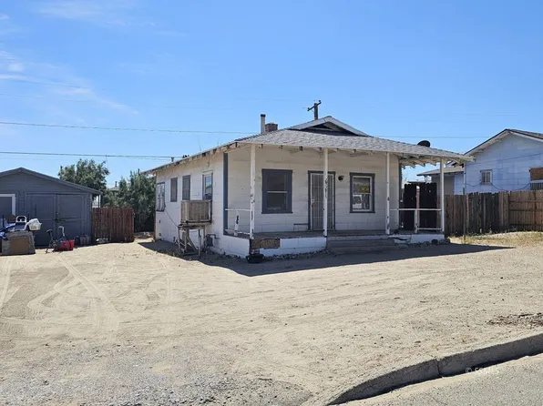 13341 Yucca St, Trona, CA 93562