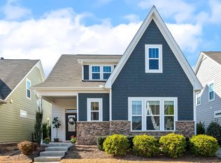 405 Daisy Grove Ln, Holly Springs, NC 27540