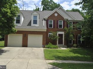 6305 Wood Pointe Dr, Glenn Dale, MD 20769