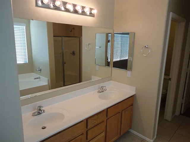 206 S 151st Ave — Photo 12