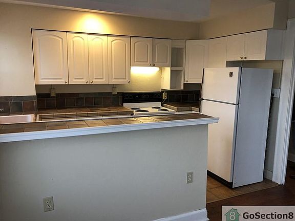 4th image of 3720 N Pennsylvania St APT 7