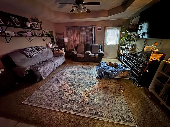 2nd image of 1278 1280 W Butterfield Drive