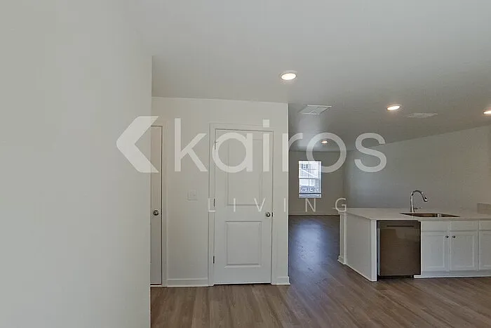 153 George Oxford Dr — Photo 9