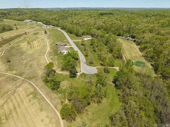2nd image of Eagle View Dr