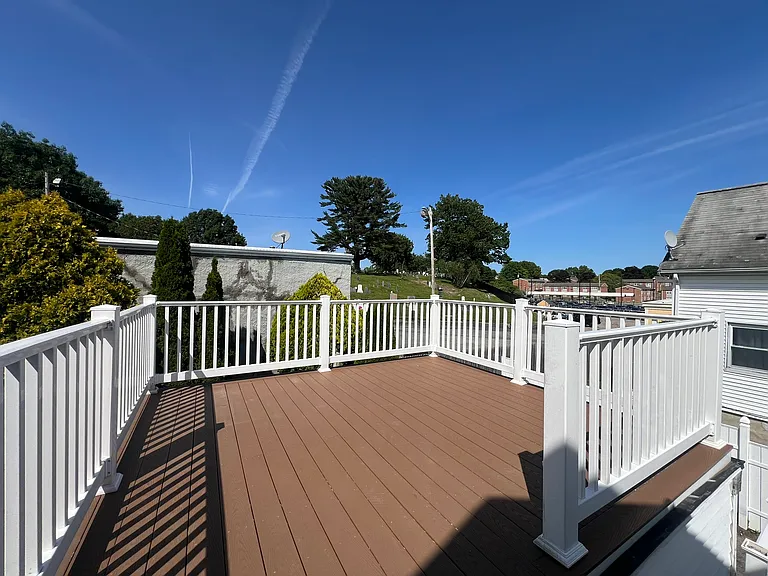 157 Railroad Ave #2 — Photo 8