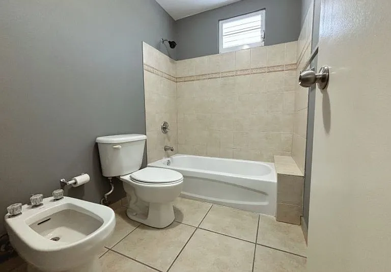 Urb Miraflores 31103 Calle Camelia — Photo 24