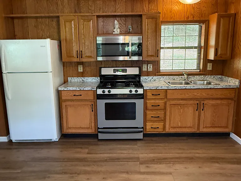 630 Crump Creek Rd — Photo 4