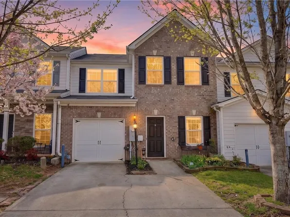 151 Spring Way Sq, Canton, GA 30114