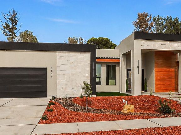 2nd image of 5640 Rio Bonito Cir