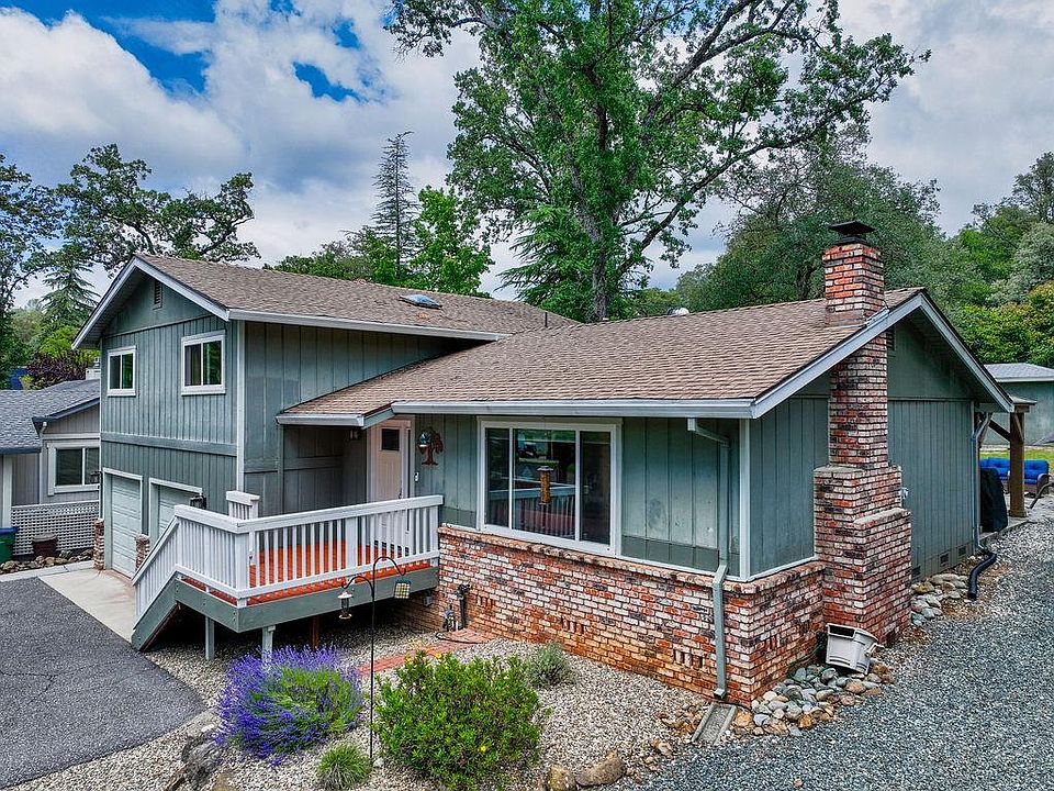 1st image of 23235 Broadmoor Ct