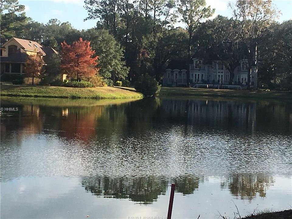 1st image of 7 Retreat Ln