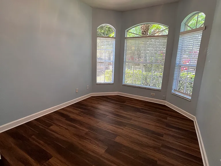 737 S Ocracoke Sq SW — Photo 20