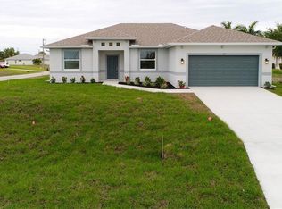 427 NW 18th Ter, Cape Coral, FL 33993