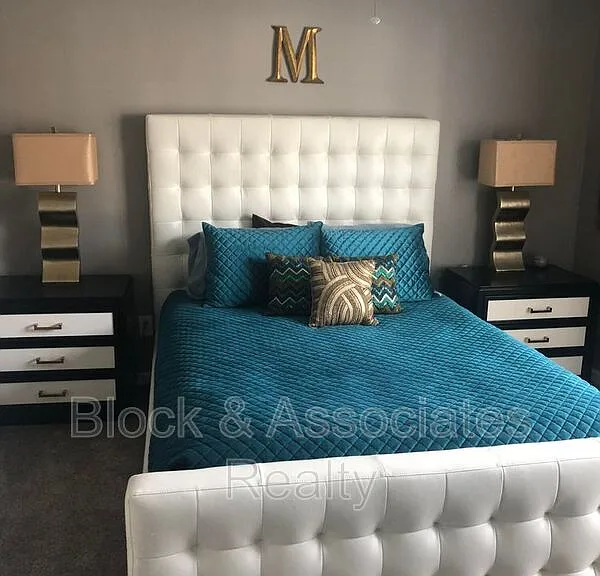 603 Knightsborough Way — Photo 8