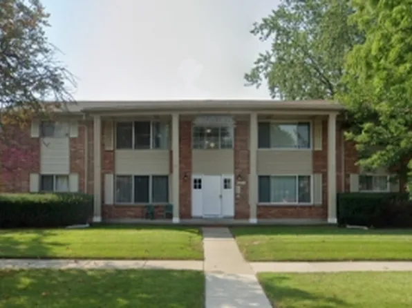 1213 Sycamore St, Wyandotte, MI