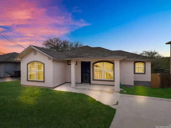 2722 Wade, San Antonio, TX 78210