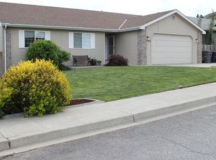 1923 Pensione Pl, Wenatchee, WA 98801