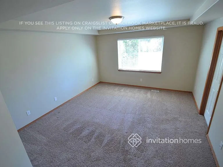 148 178th Street Ct E — Photo 8