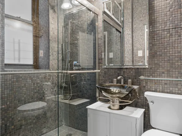 112 West 72nd Street image 5 of 14