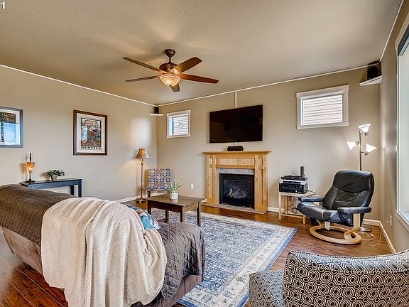 5th image of 6602 NE 52nd Ave
