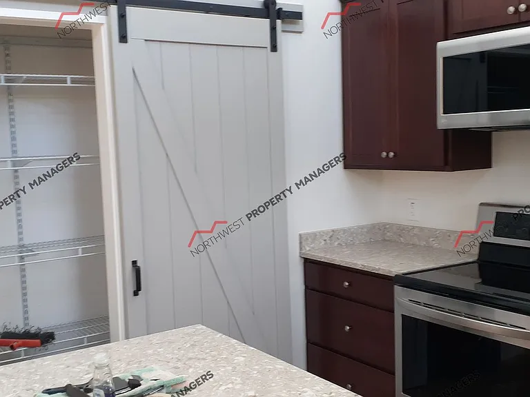 113 Centralia Alpha Rd — Photo 9