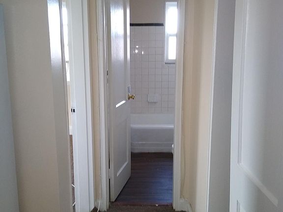4th image of 4915 Ayers Pl SE APT 204