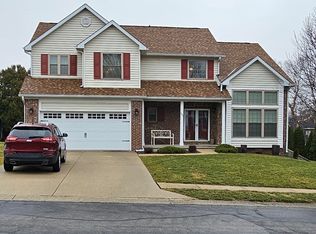 506 Bent Tree Dr, Effingham, IL
