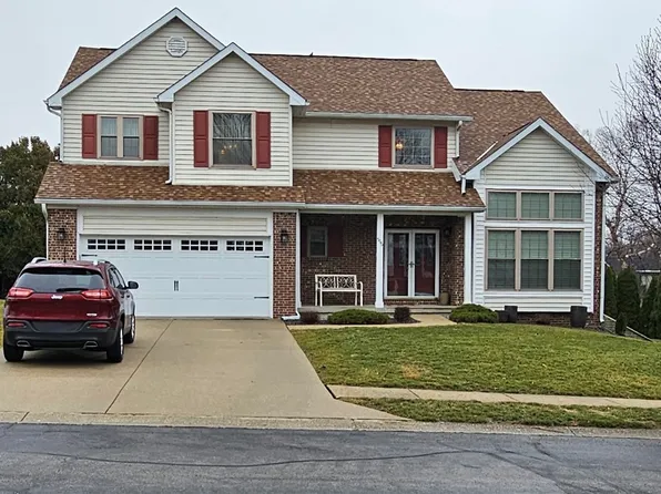 506 Bent Tree Dr, Effingham, IL 62401