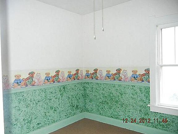 5th image of 4111 Caroline Ave