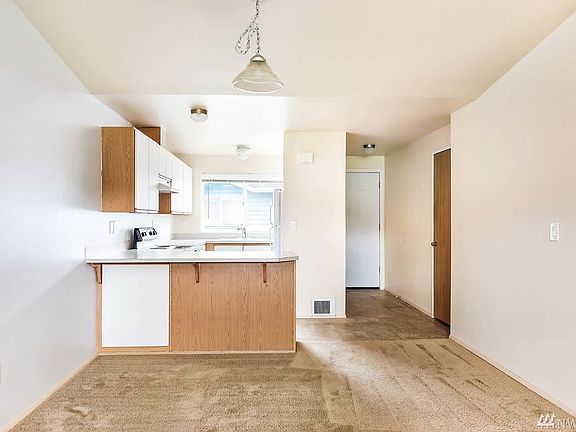 5th image of 537 NE Ellis Way APT A201