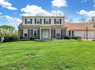 860 Fernview Dr, Saint Louis, MO 63141