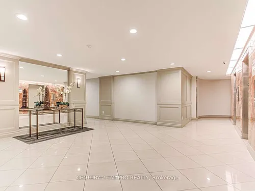 1900 Sheppard Ave E Photo 1
