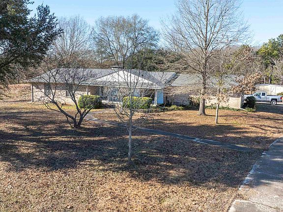 3rd image of 1178 Us Highway 259 S