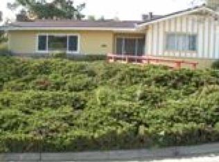 10435 Greenview Dr, Oakland, CA 94605