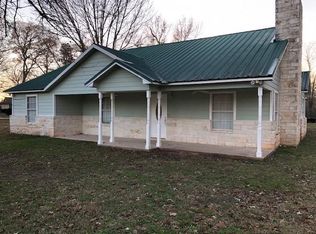 17985 Pinemont Rd, Willis, TX 77378