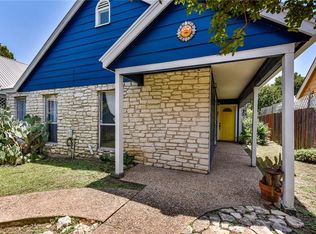 328 Sailmaster St, Lakeway, TX 78734