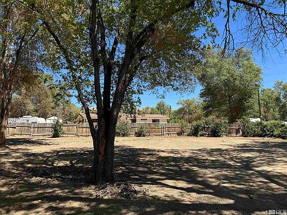 3rd image of 5210 Carol Dr