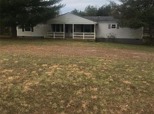 17941 Old Court House Rd, Amelia Court House, VA 23002