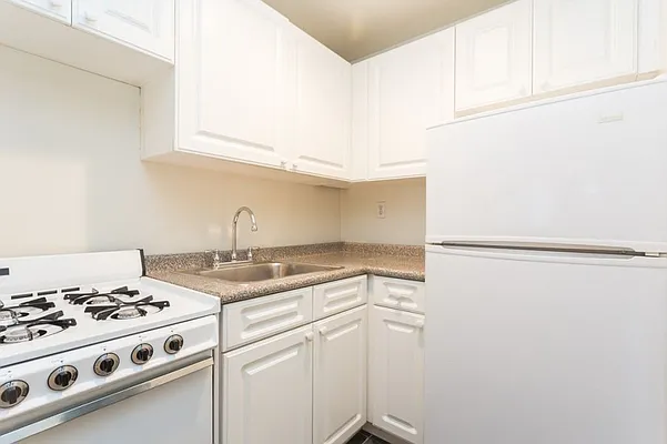 Rented by MNS | media 32