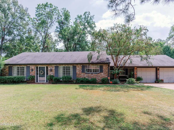 704 Dunton Rd, Clinton, MS 39056