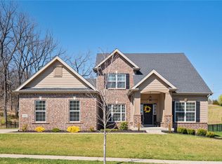16907 Bottlebrush Ct, Chesterfield, MO 63005