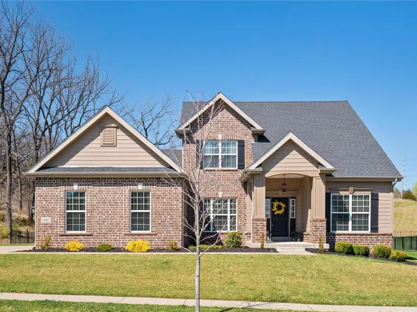 16907 Bottlebrush Ct, Chesterfield, MO 63005
