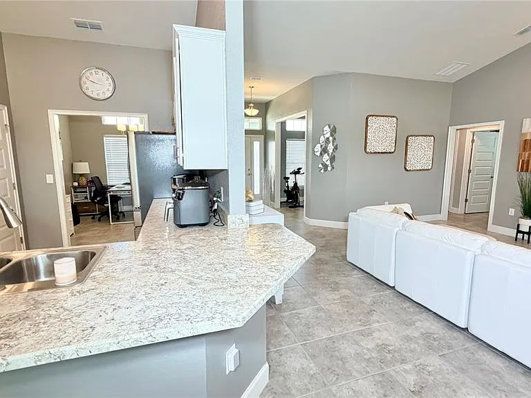 4015 Tullamore Ln — Photo 17
