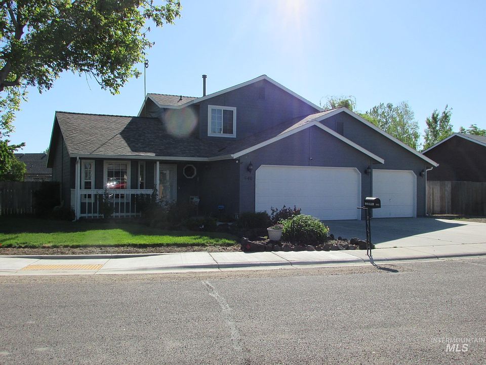 1st image of 940 N Miner Ave