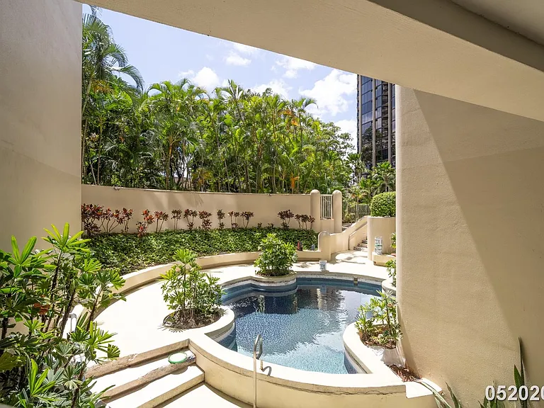 1212 Nuuanu Ave #2406 — Photo 26
