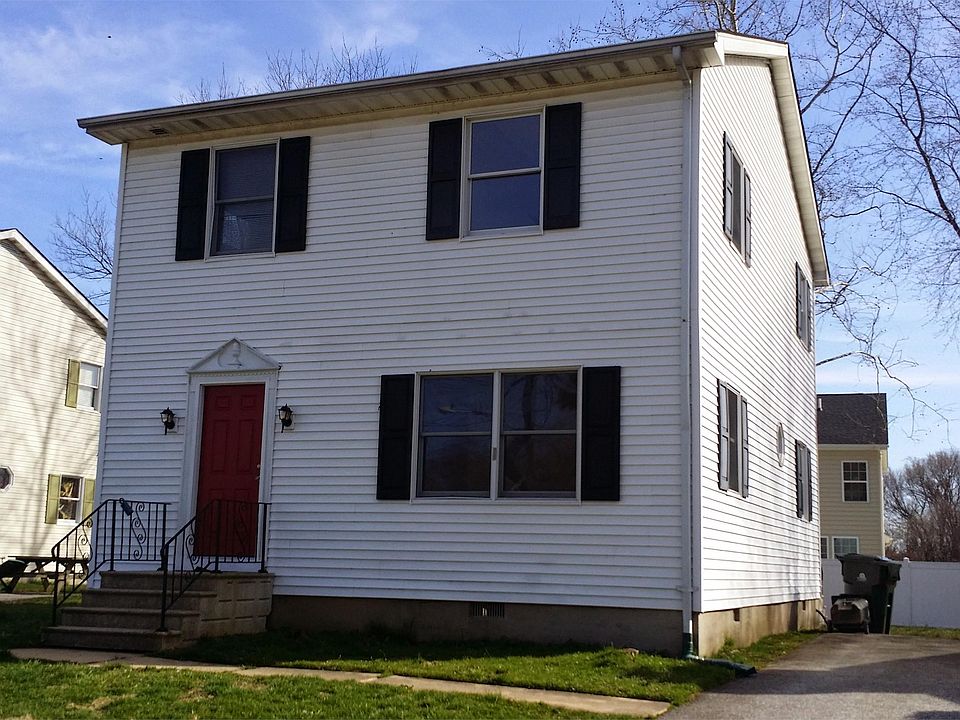 1st image of 29 Westfield Dr