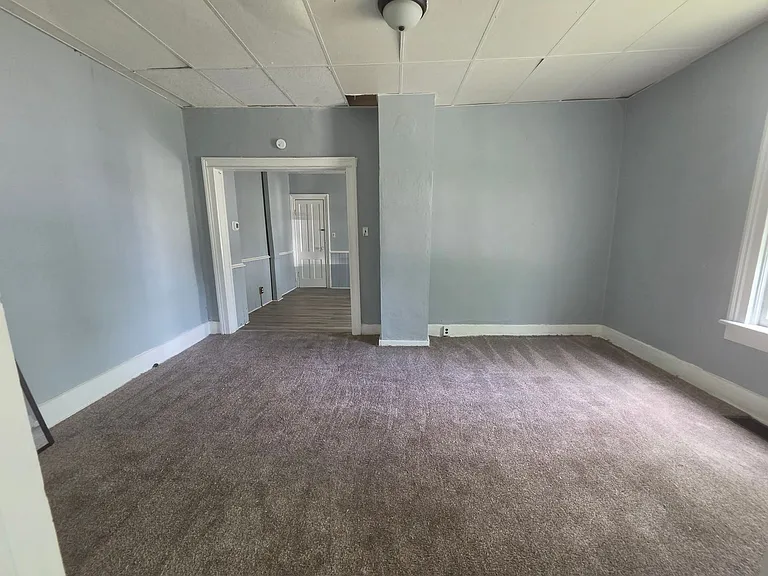 2202 Cherry St — Photo 4
